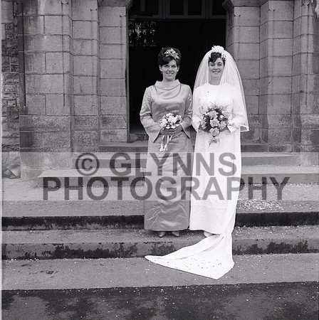 Tansey and Giblin, Betty (Wedding) 04-1968_0005