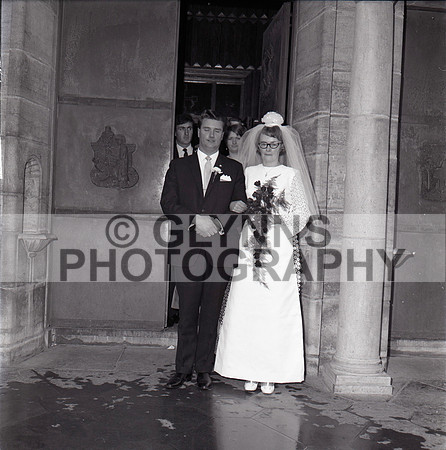 Thompson, Padraig and Margaret (Wedding)_0002