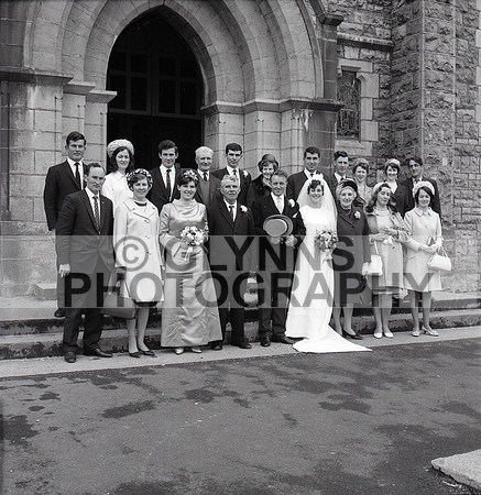 Tansey and Giblin, Betty (Wedding) 04-1968_0008