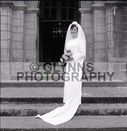 Tansey and Giblin, Betty (Wedding) 04-1968_0004