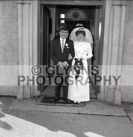 Malone, Andy and Darcy, Nora (Wedding) 10-1967_0017