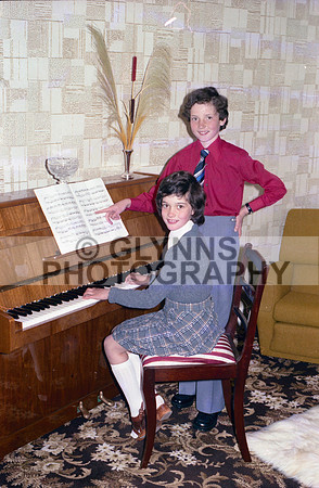 Kearney (Knockroe, Castlerea - Confirmation) 1976 0007
