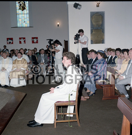 Devine, Fr. Padraig (Ordination - Frenchpark) 17-08-1988_0053