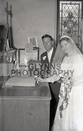 Creighton, Andrew and Brenda (Wedding - Loughglynn) 1960 0001