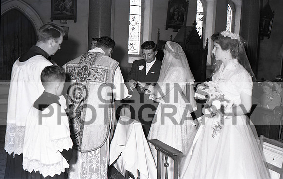 Creighton, Andrew and Brenda (Wedding - Loughglynn) 1960 0016