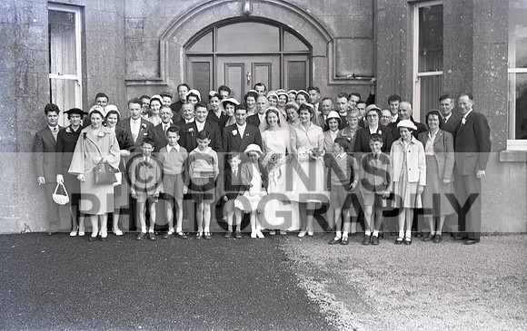 Creighton, Andrew and Brenda (Wedding - Loughglynn) 1960 0021