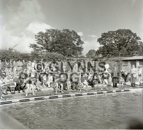 Castlerea Swimming Pool 1967_0004
