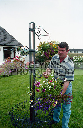 Unknown Metalwork Man 1995_0004