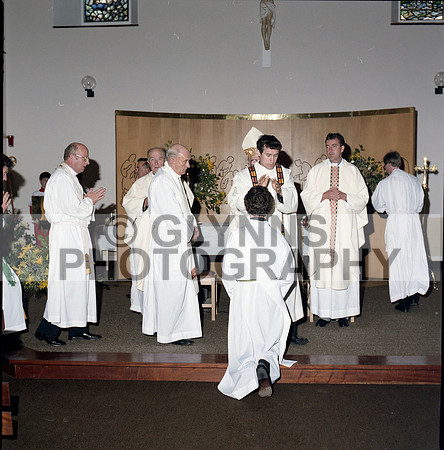 Devine, Fr. Padraig (Ordination - Frenchpark) 17-08-1988_0076