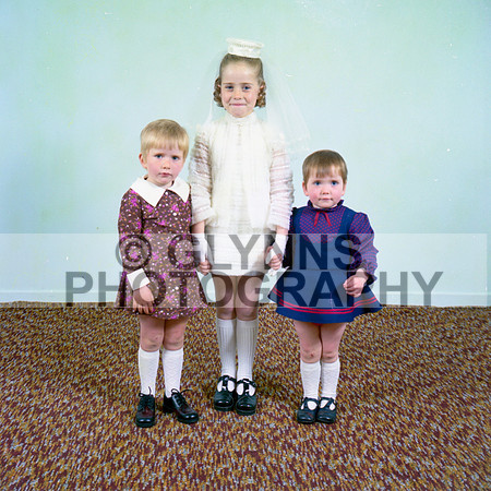 Castlerea Communion 1975 (Studio)_0050