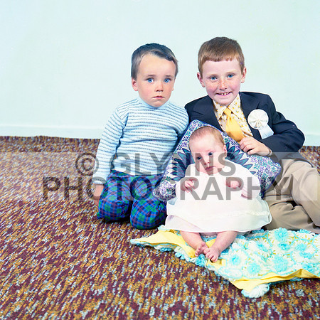 Castlerea Communion 1975 (Studio)_0027