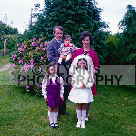Castlerea Communion 1975 (Studio)_0054