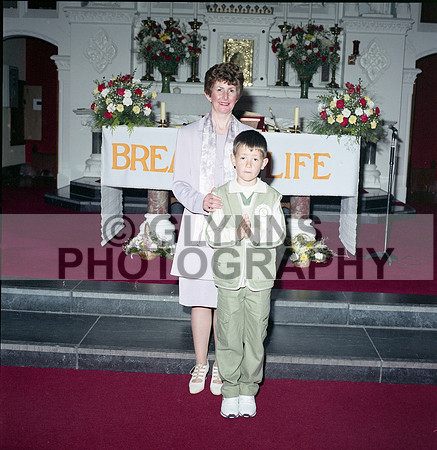 Castlerea Communion 2000 0068
