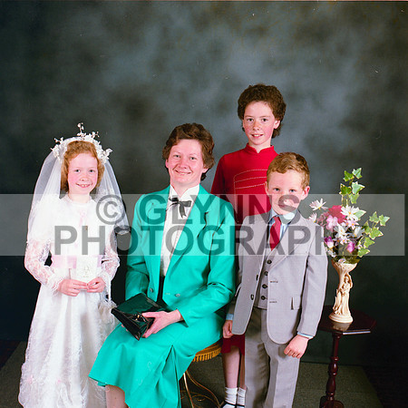 Castlerea Communion 1986_0107