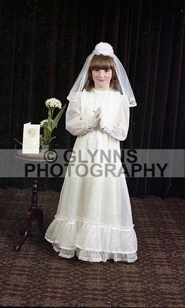 Castlerea Communion 1985 0040