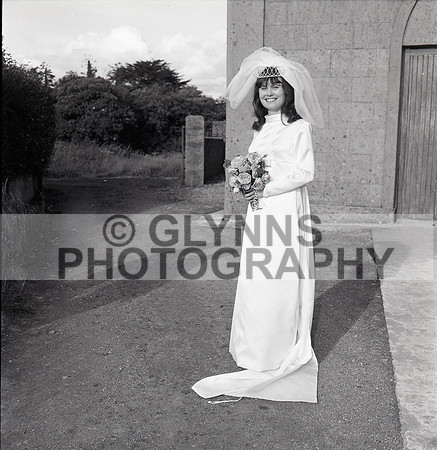 Harte and McLoughlin (Wedding - Kilkerrin)_0008