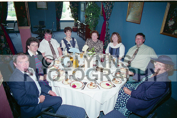 Lavin (Wedding - Belmont Hotel) 1996 0016