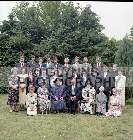 Devine, Fr. Padraig (Ordination - Frenchpark) 17-08-1988_0060