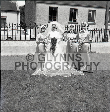 Cooke and Finnerty, Ann (Frenchpark) (Wedding) 22-07-1970_0018