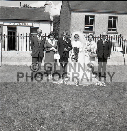 Cooke and Finnerty, Ann (Frenchpark) (Wedding) 22-07-1970_0016