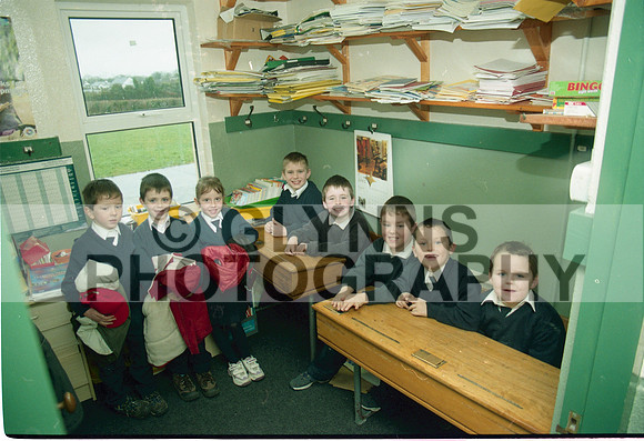 Ballyleague National School Tidy Award 2002 0001