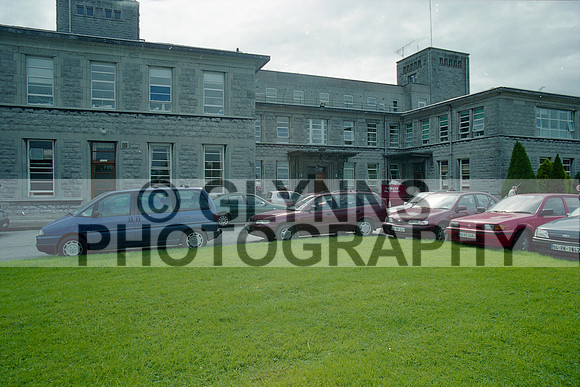 Roscommon Hospital (New County Manager) 2001 0003