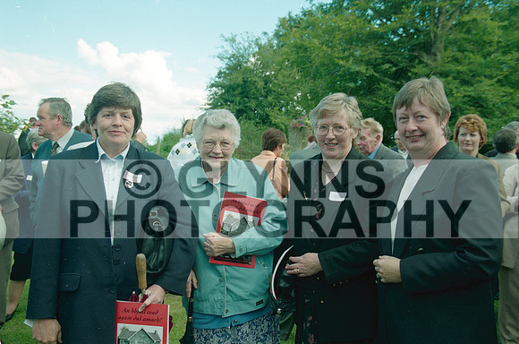 Glinsk Ballincurry National School Reunion 2000 0008