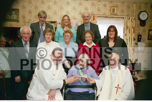 Connor, Mary Teresa (100th Birthday) 2005 0018
