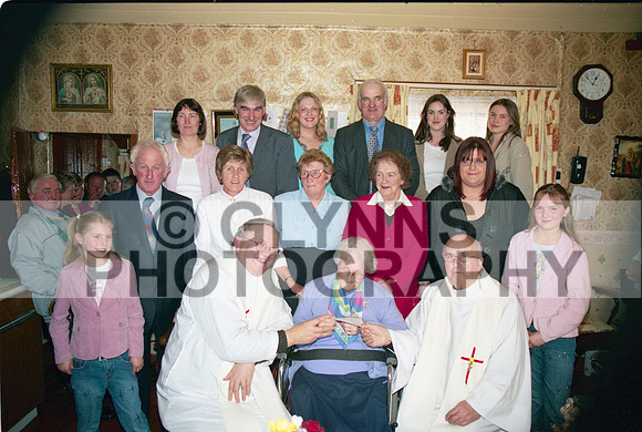 Connor, Mary Teresa (100th Birthday) 2005 0008