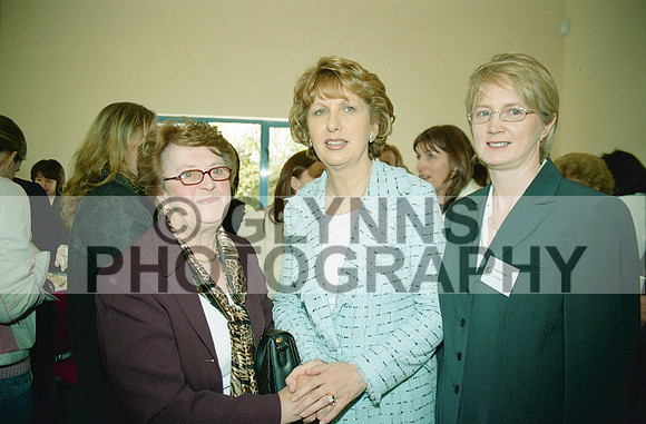 Frenchpark Childcare Centre Opening (President Mary McAleese) 06-04-2005 0020