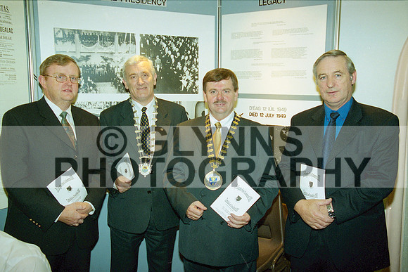 Ballaghaderreen Douglas Hyde Centre 2000 0013