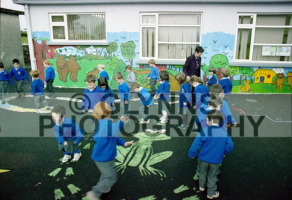 Ballaghaderreen School 1999 0011