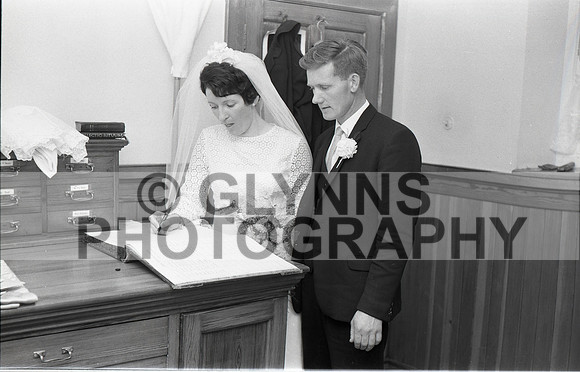 Carty, Andy and Howley, Angela (Ballygar - Wedding) 30-11-1968 0030