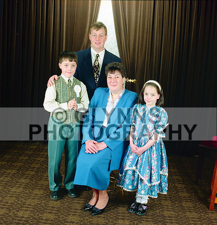 Castlerea Communion 1996 0030