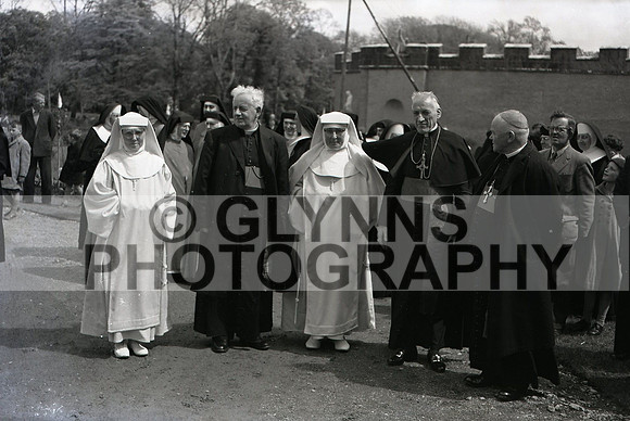 Loughglynn Convent Construction 14-05-1960_0003