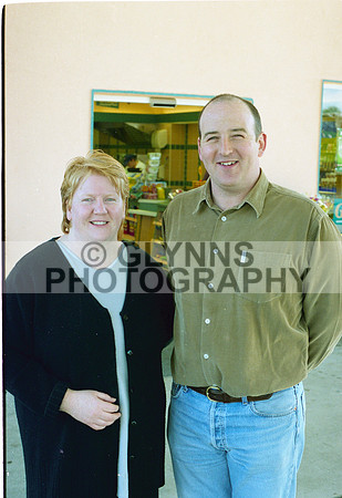 Castlerea Woods Gala Shop Opening (Michael Le Vell Visit) 2002_0041