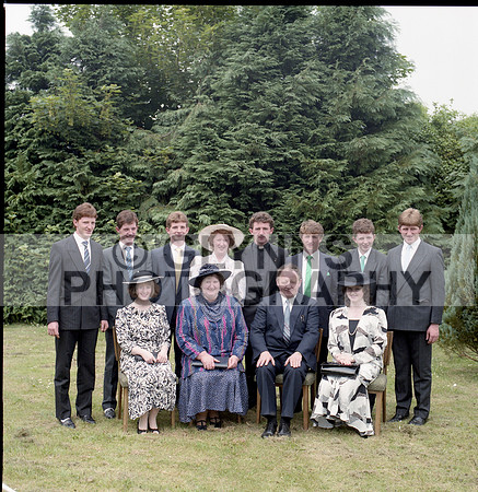 Devine, Fr. Padraig (Ordination - Frenchpark) 17-08-1988_0062