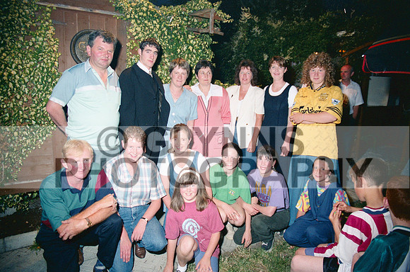 Roscommon Green Rooster Pub (Mark Kennedy) 1995 0003