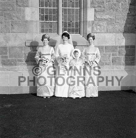 Carty, Andy and Howley, Angela (Ballygar - Wedding) 30-11-1968 0009