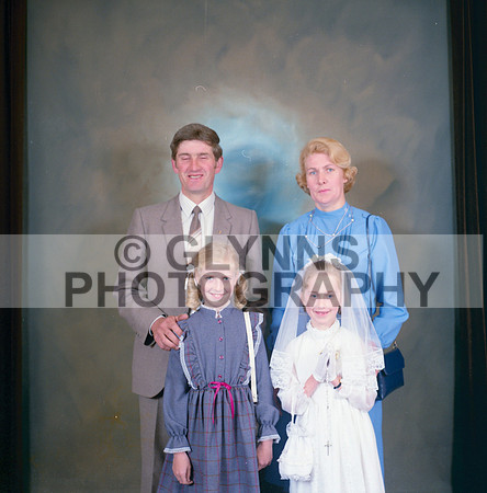 Castlerea Communion 1984_0072