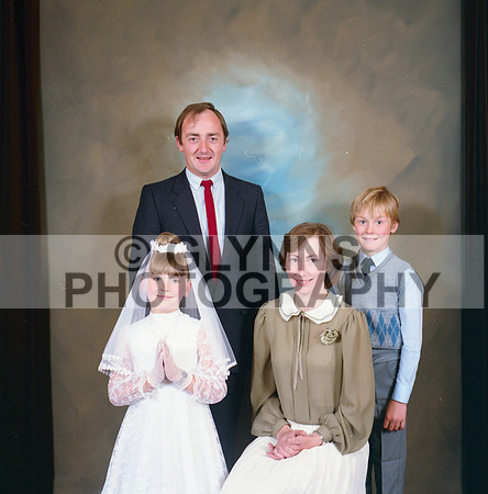 Castlerea Communion 1984_0076