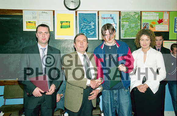 Ballaghaderreen Youth Reach 2002 0019