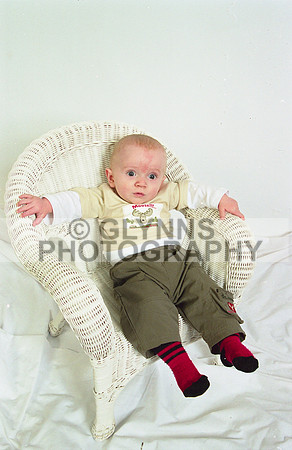 Unknown Baby (Studio) 2003 (2) 0002