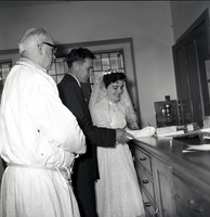 Ballymoe Wedding 1961 (3)