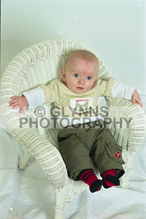 Unknown Baby (Studio) 2003 (2) 0005