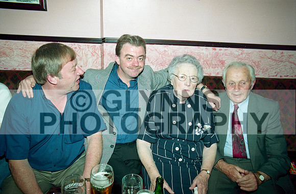 Ballyhaunis Byrnes's Bar 2000 0006