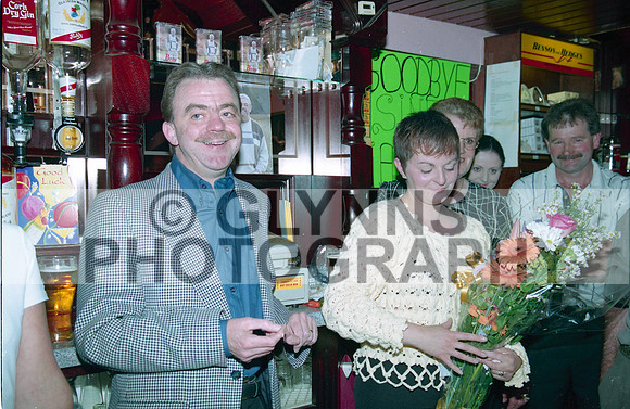 Ballyhaunis Byrnes's Bar 2000 0014