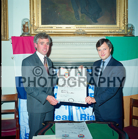 Castlerea Twinning (Soulac-Sur-Mer) 1990 0002