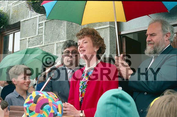 Frenchpark Old Courthouse Art Gallery Opening (President Mary Robinson Visit) 1993_0012