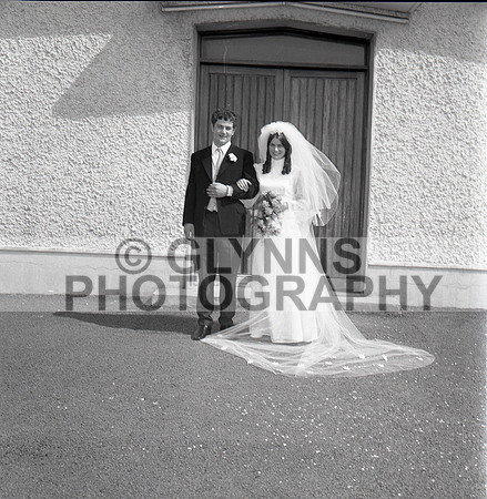 O'Gara, M. (Kilmurray) and Quinn, Stella (Wedding) 23-08-1972_0019